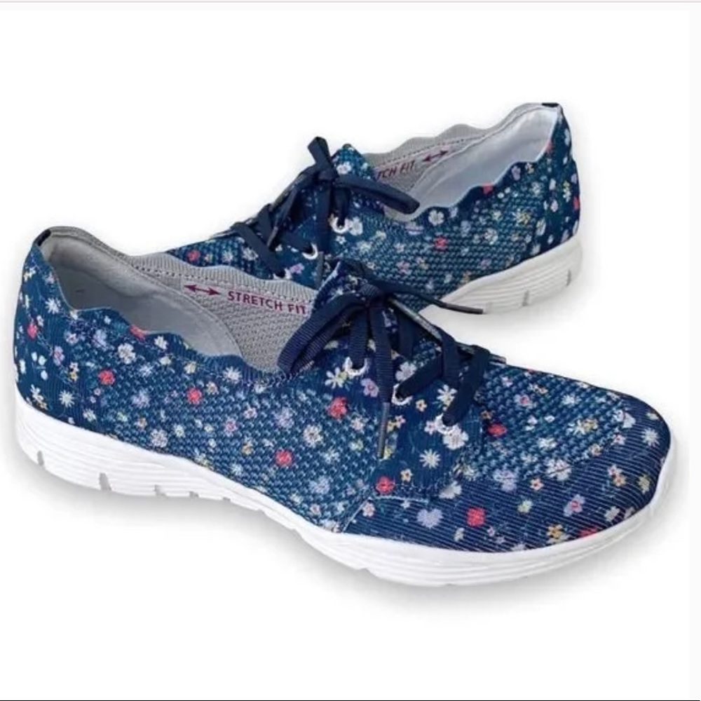 Skechers Seager Floral Knit Lace Up Memory Foam Slip On Sneaker. Size 10